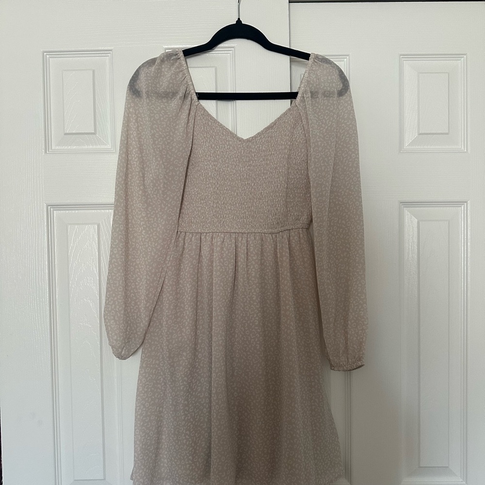Jessica Simpson Cream Long Sleeve Dress